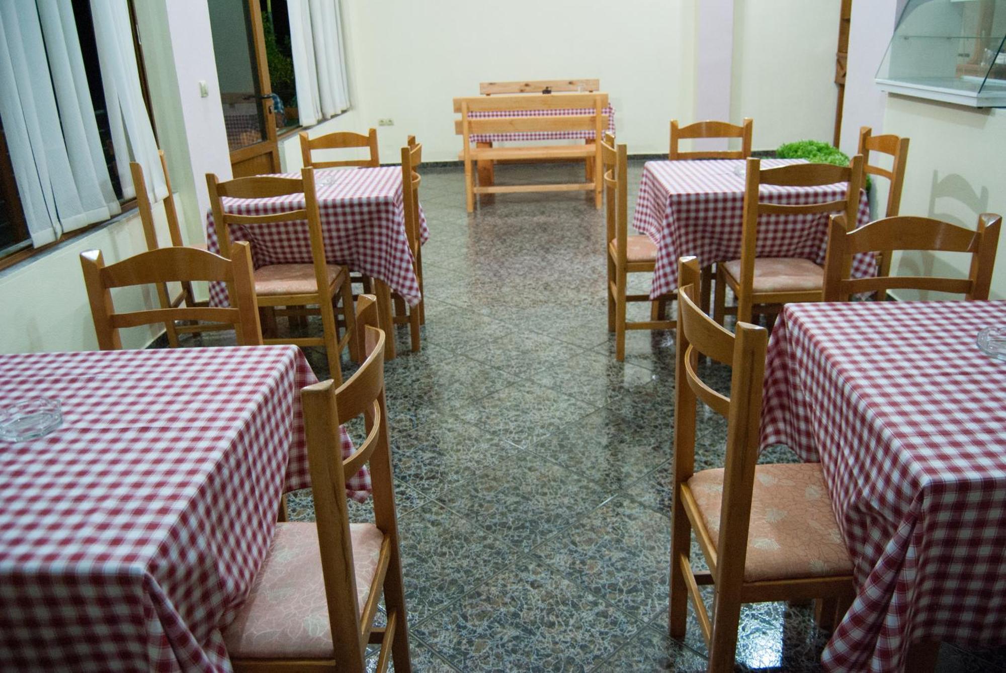 Let Rooms Lukova Dış mekan fotoğraf