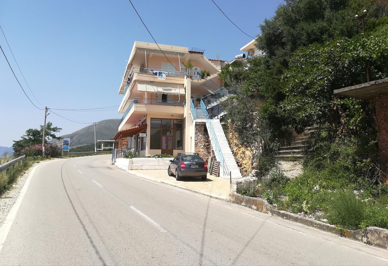Let Rooms Lukova Dış mekan fotoğraf