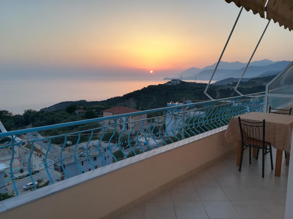 Let Rooms Lukova Dış mekan fotoğraf